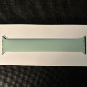 APPLE WATCH BAND 45mm SZ 7